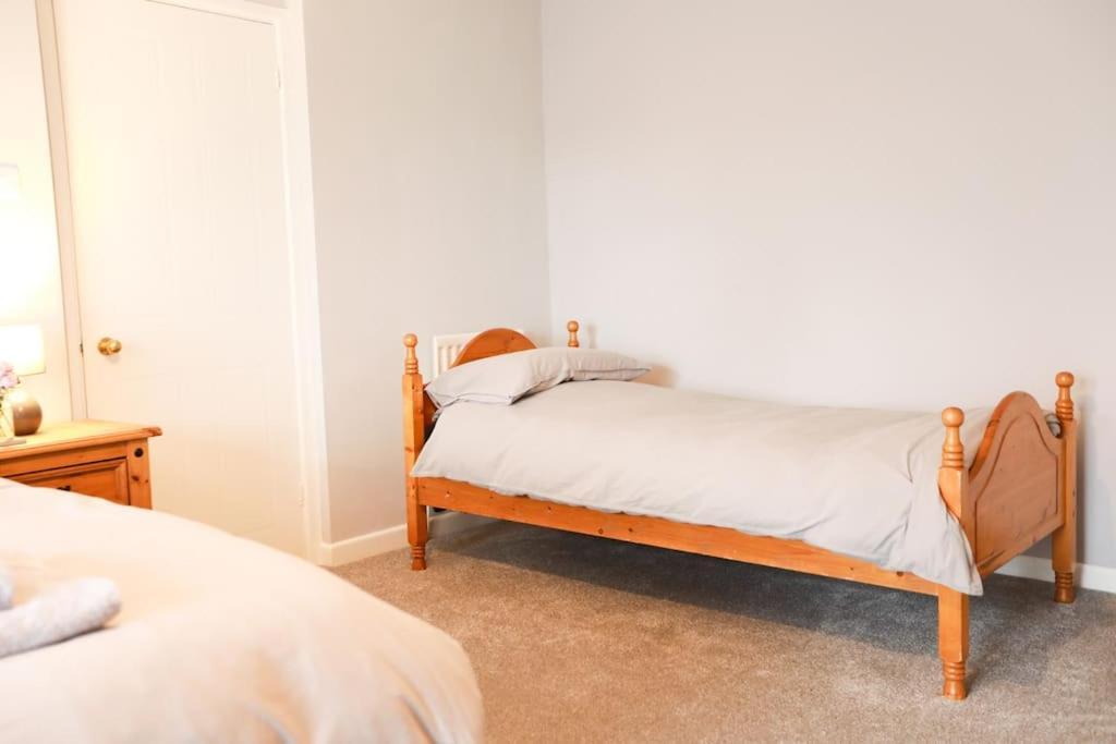Apartamento Woodside Ash Hot Tub & Pool Bideford Exterior foto