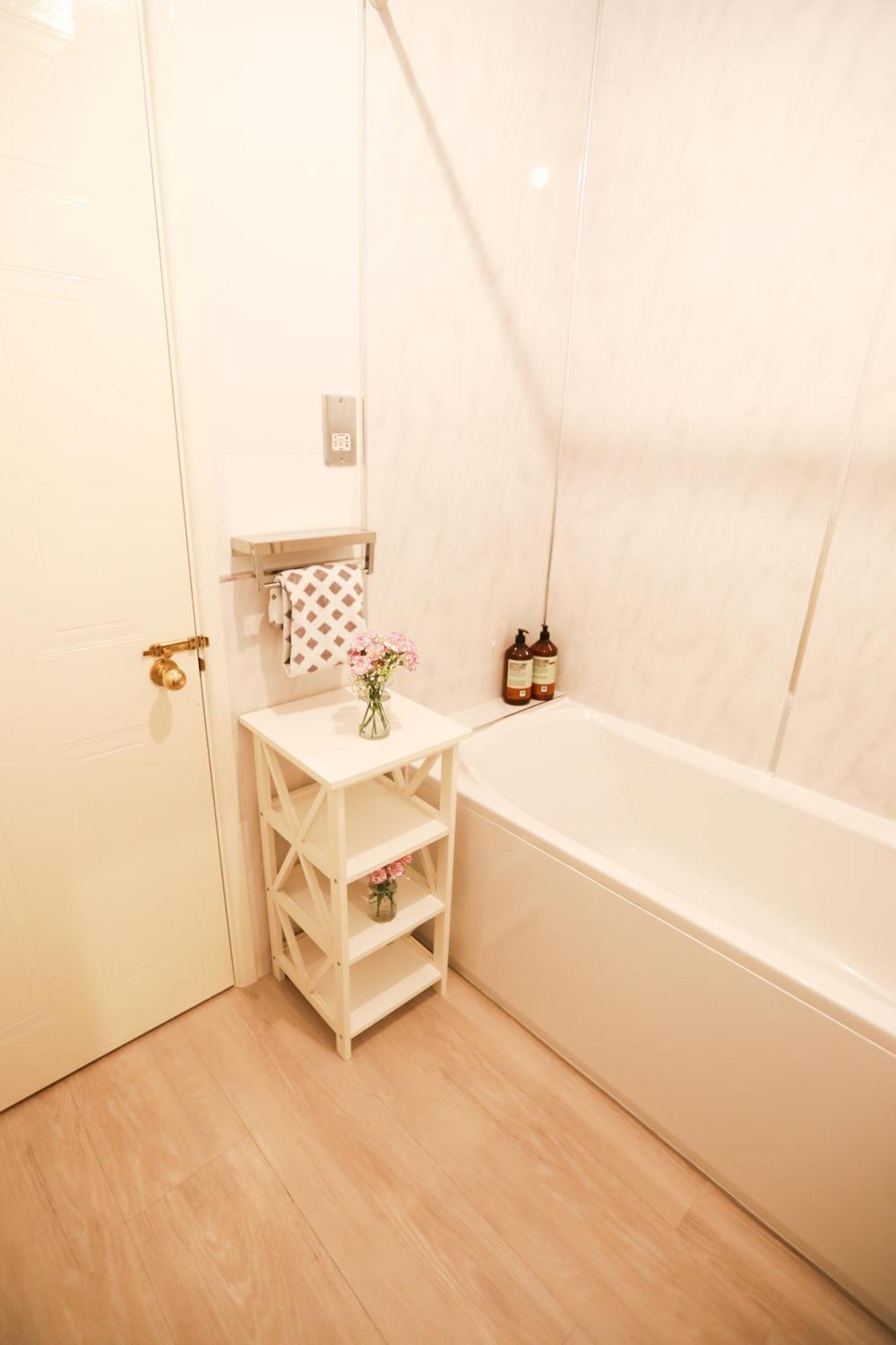 Apartamento Woodside Ash Hot Tub & Pool Bideford Exterior foto
